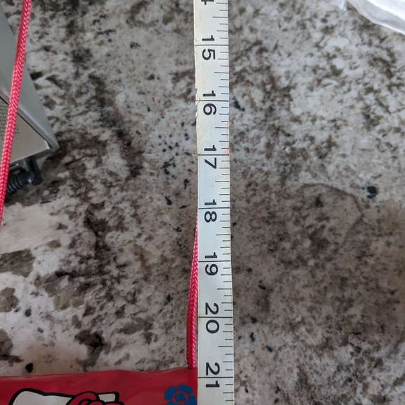 Vintage Hello Kitty bag - Picture 8 of 9